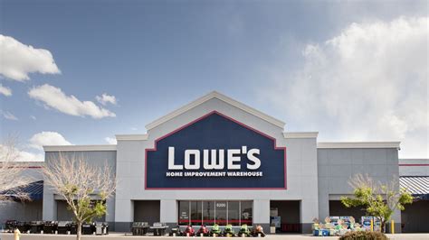 So, even if you waited until the last minute to pick up. . Is lowes open on july 4th 2023